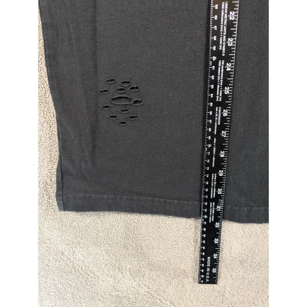 Tenaciti Studios T-Shirt Mens Large Black‎ Ghost Graphic Distressed Streetwear